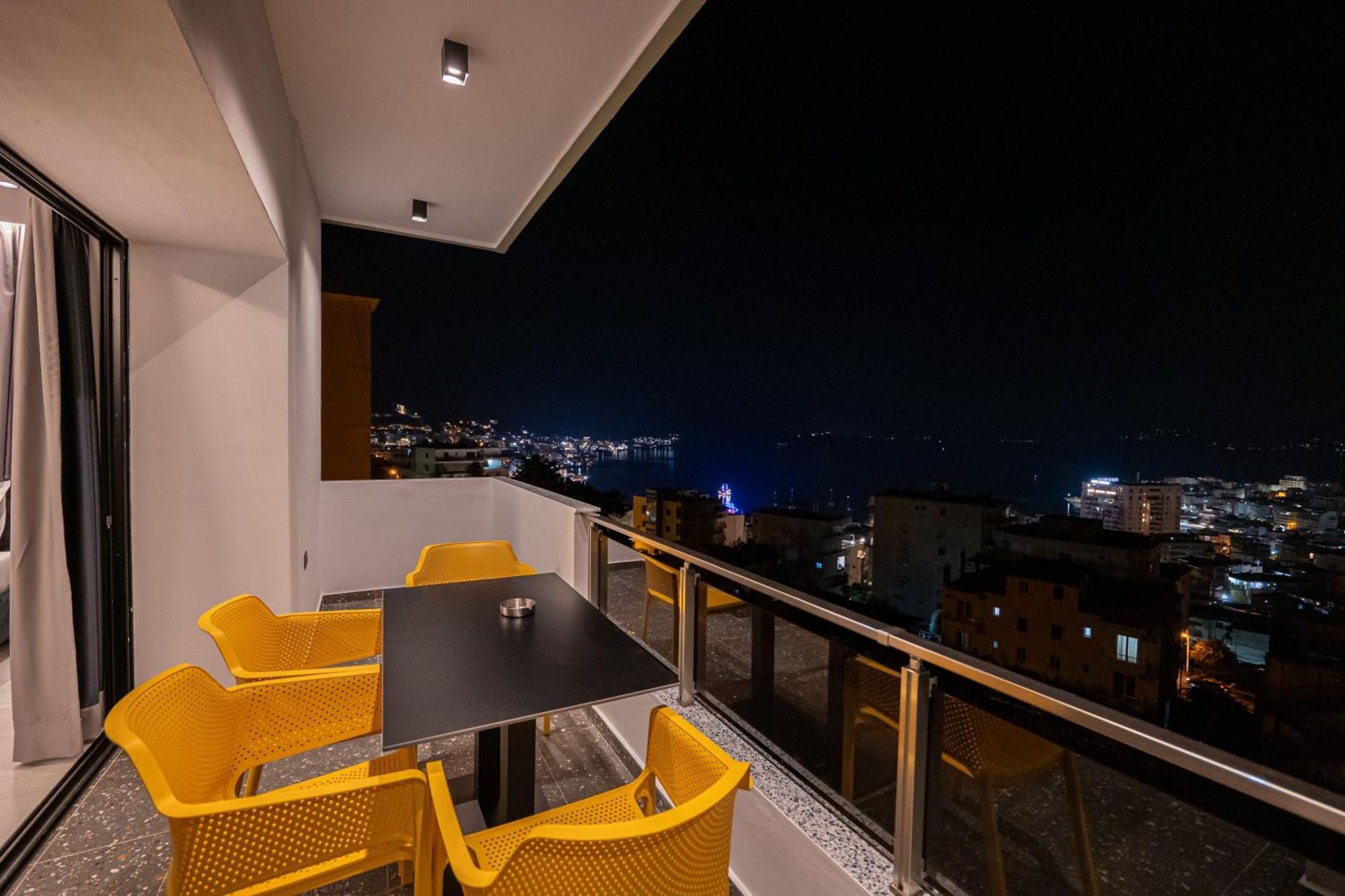 Euphoria Apartments Sarande Exterior photo